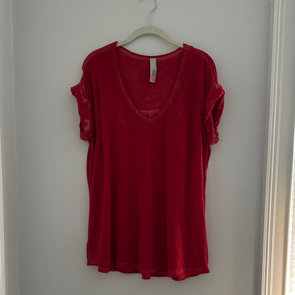 FP Beach Red V-Neck Short Sleeve Tee